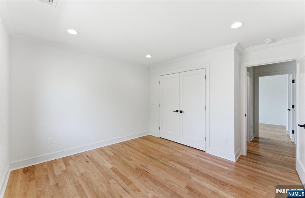 95 Huron Avenue — photo 24