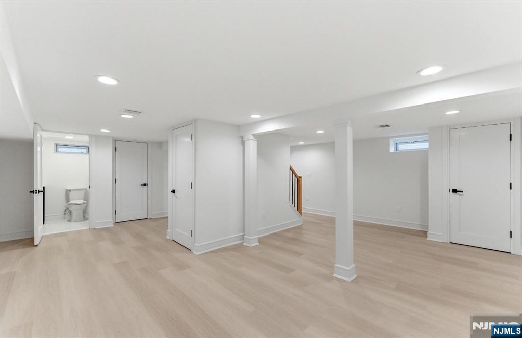 95 Huron Avenue — photo 38