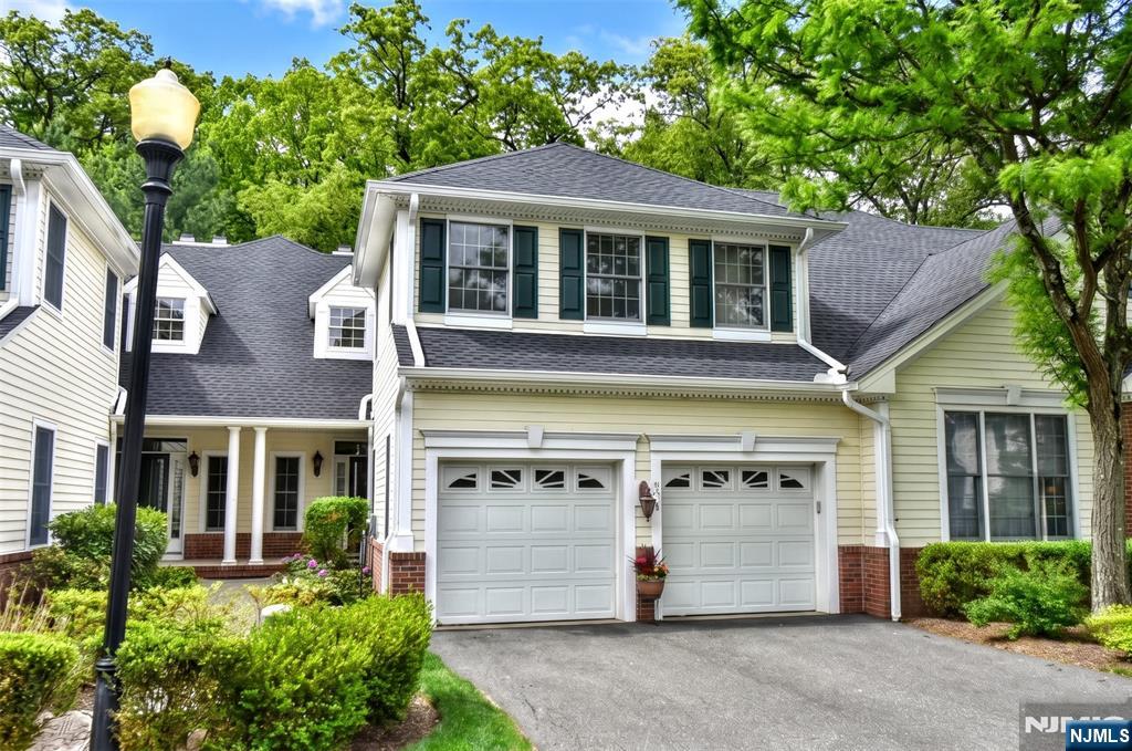 Homes for sale in Wyckoff, NJ | 804 Fieldstone Ter, Wyckoff, NJ 07481 | MLS# 26020431