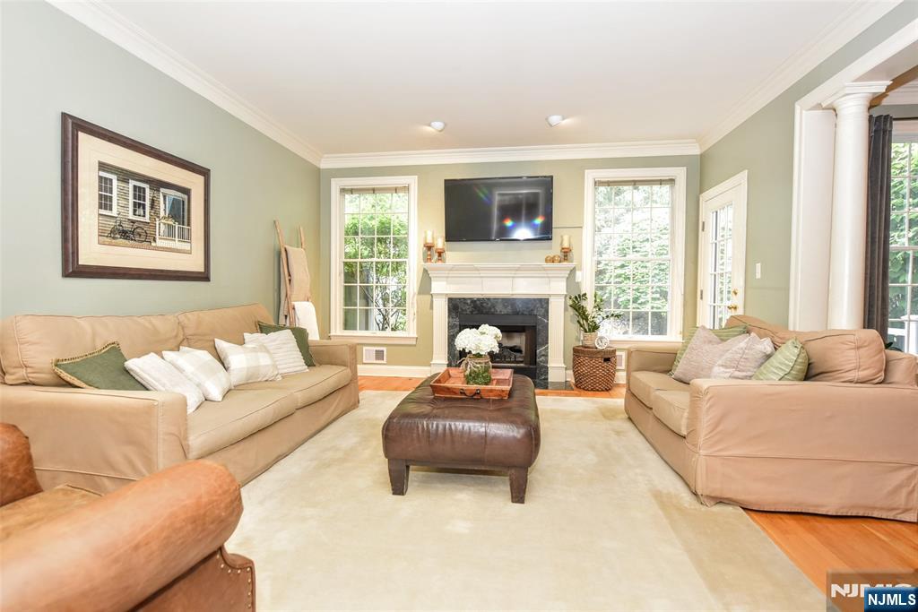 804 Fieldstone Terrace - Photo 5