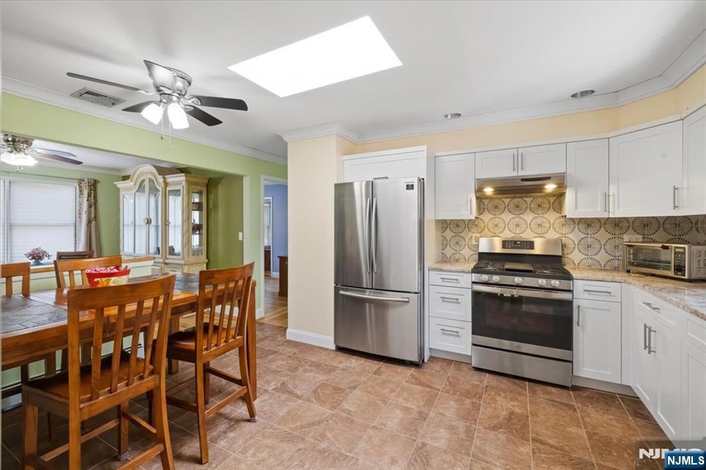 286 Gilbert Avenue - Photo 3