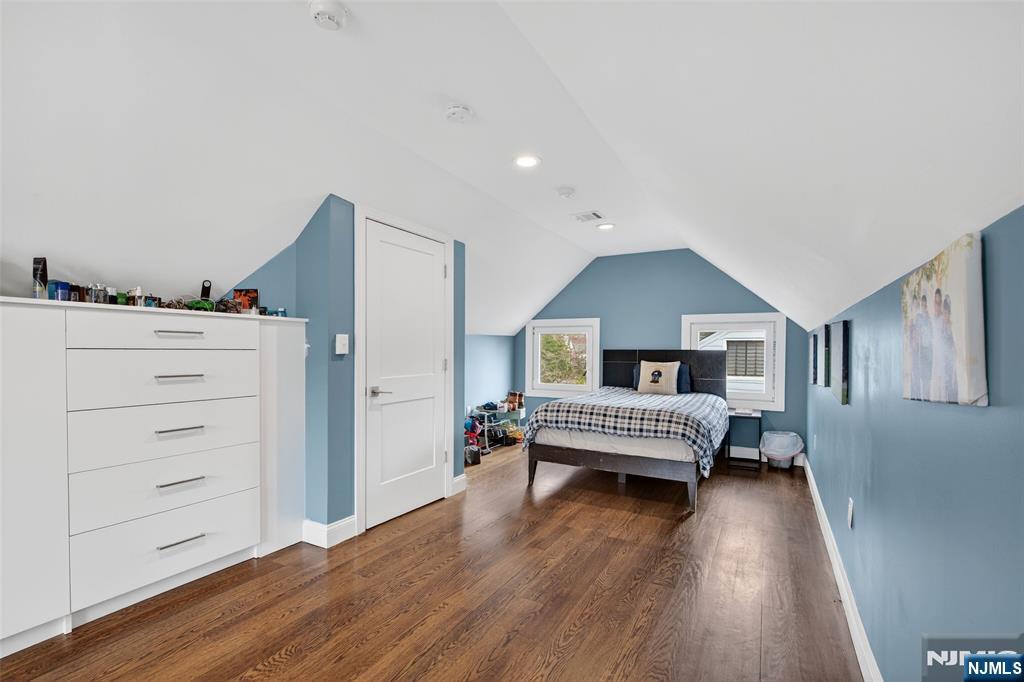 577 Grenville Avenue, Teaneck, NJ 07666 Listing Photo  29