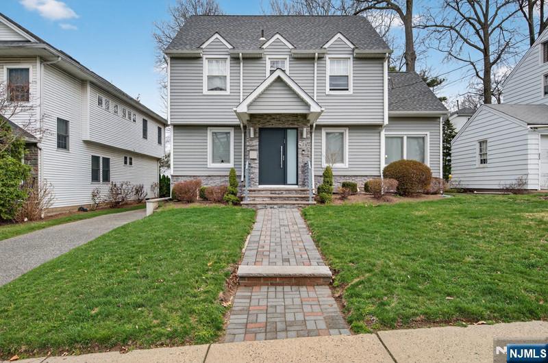 577 Grenville Avenue, Teaneck, NJ 07666 Listing Photo  31