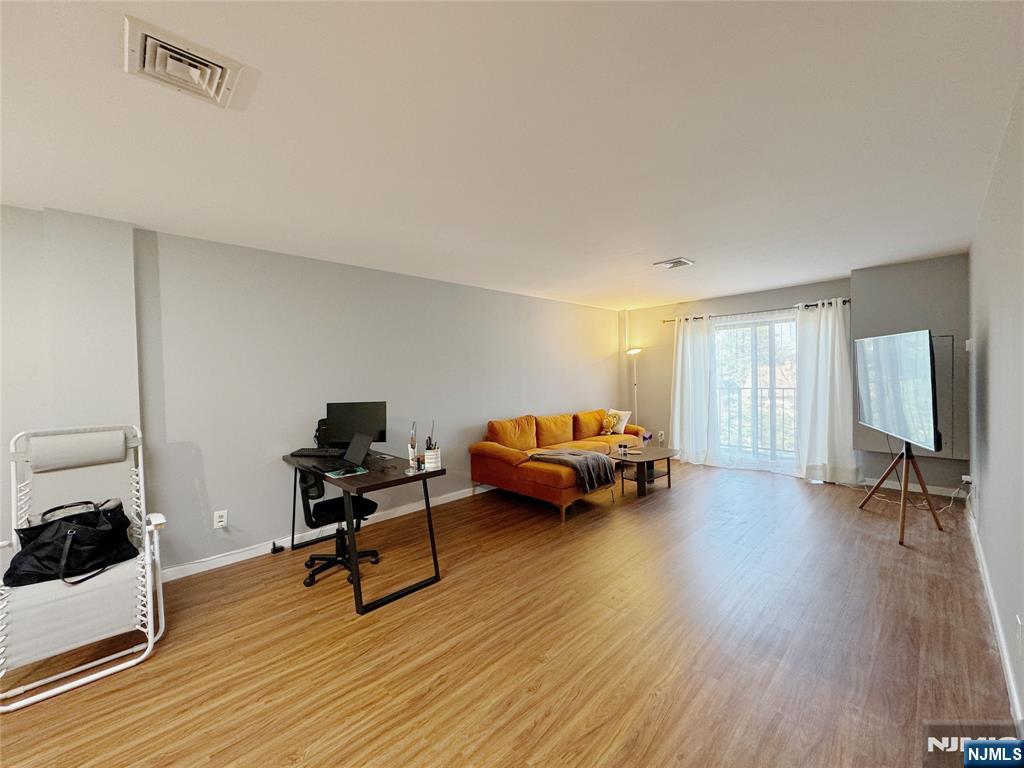 99 Teaneck Road 305 - Photo 4