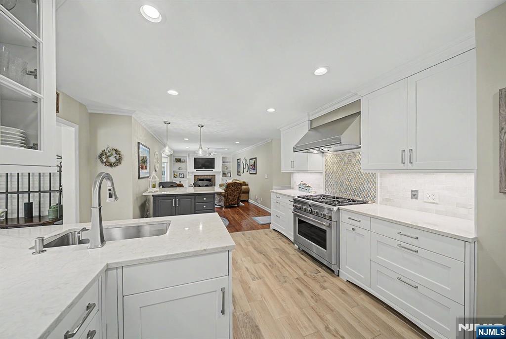 13 Mabro Drive, Denville Township, NJ 07834 Listing Photo  15