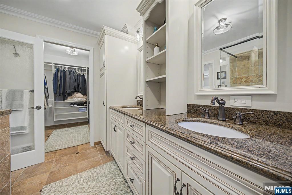 13 Mabro Drive, Denville Township, NJ 07834 Listing Photo  34