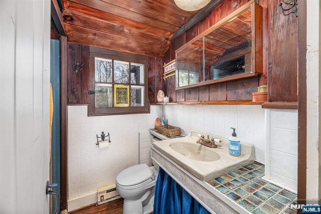 Main Bath