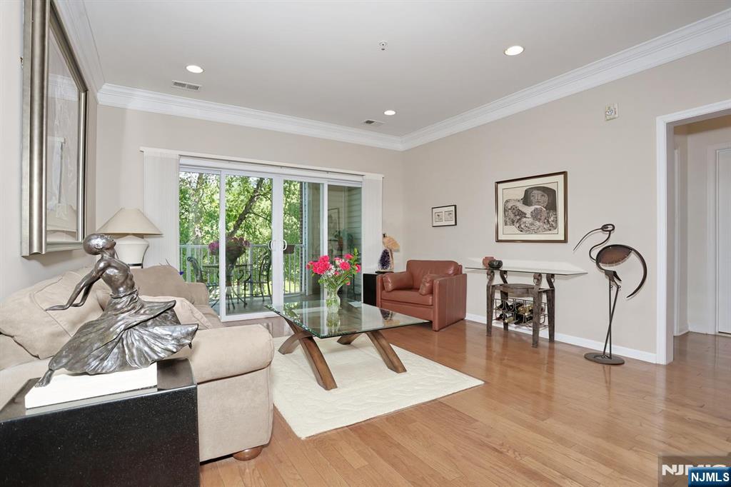 3118 Warrens Way, Wanaque, NJ 07465 Listing Photo  17