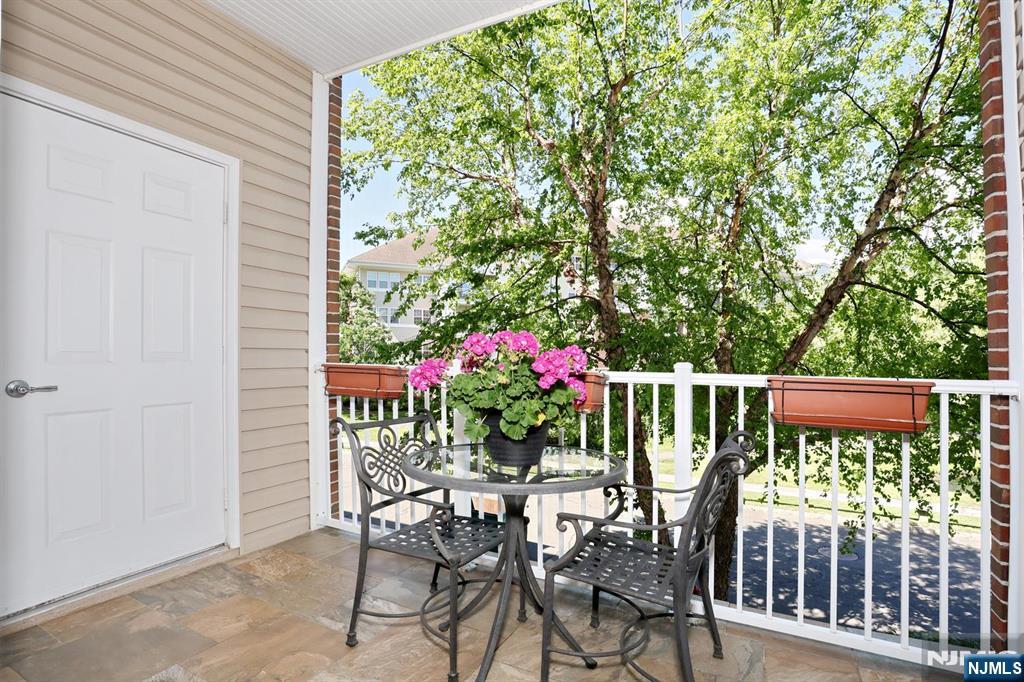 3118 Warrens Way, Wanaque, NJ 07465 Listing Photo  18