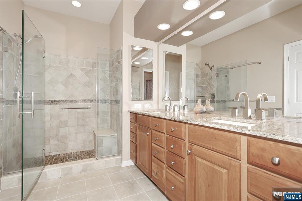 3118 Warrens Way, Wanaque, NJ 07465 Listing Photo  31