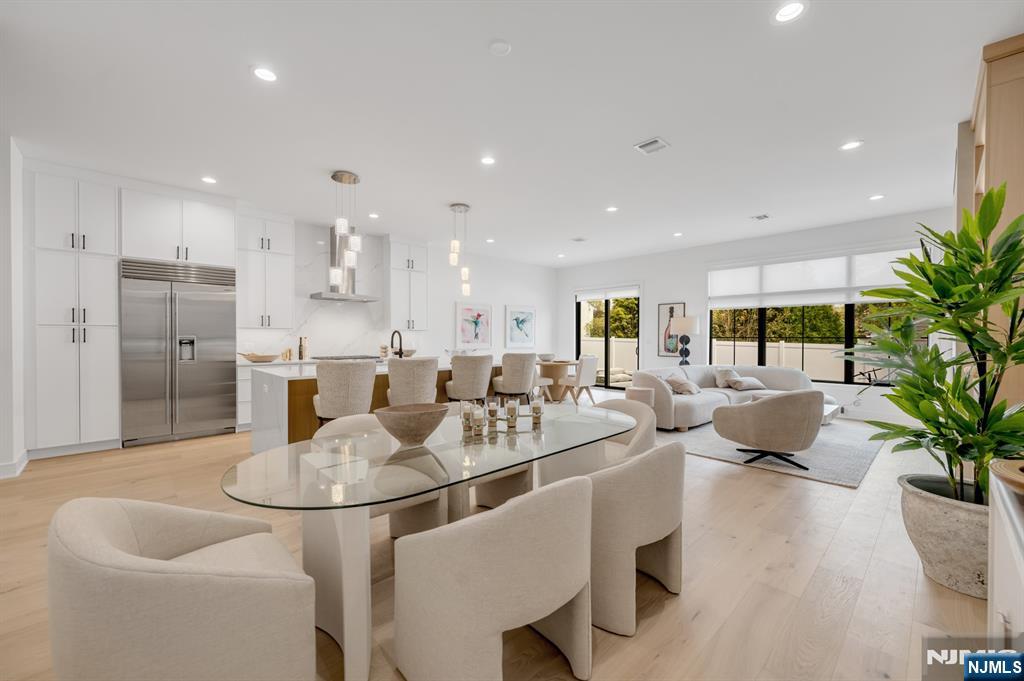 5 Feldman Court - Photo 3