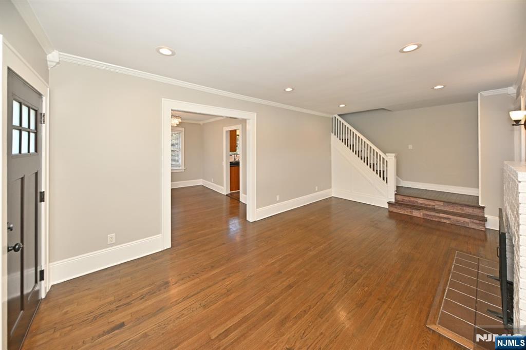 217 Elmwood Avenue - Photo 3