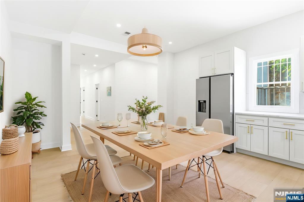 83 Sherman Avenue - Photo 3