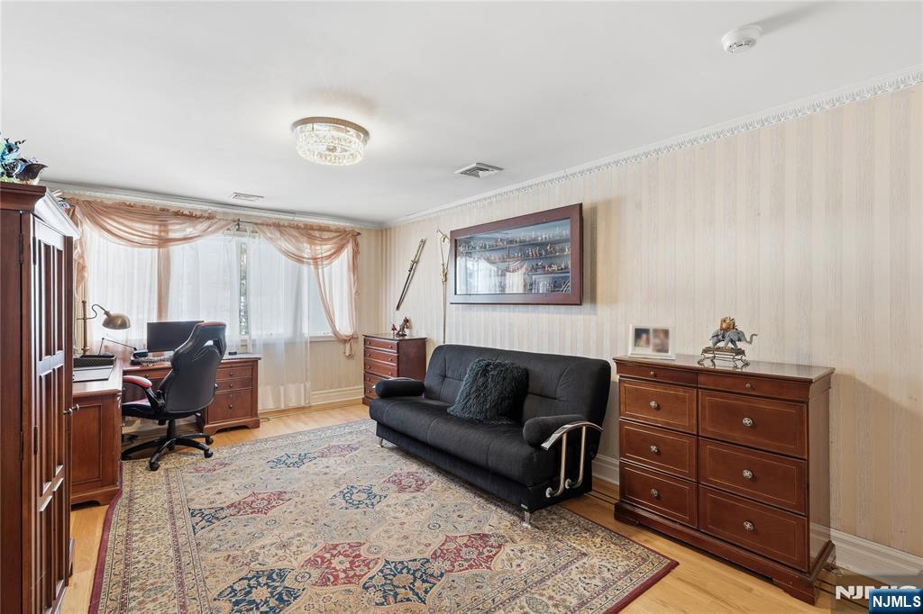 12 E Saddle River Road, Saddle River, NJ 07458 Listing Photo  26