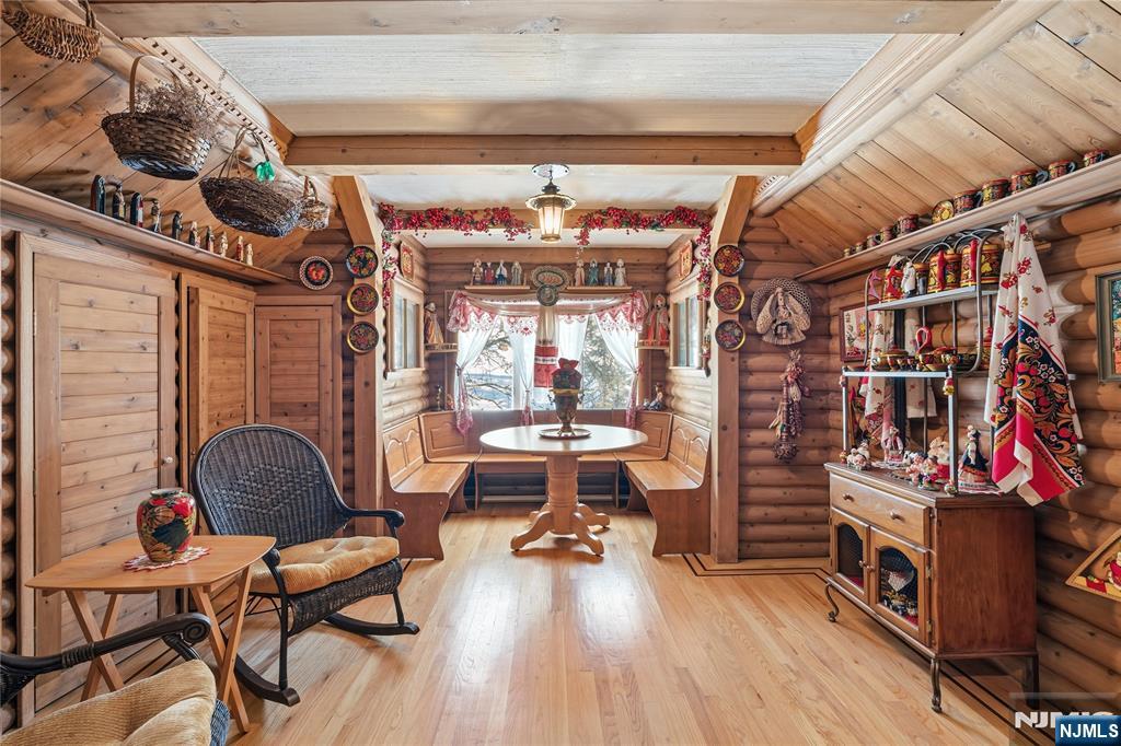12 E Saddle River Road, Saddle River, NJ 07458 Listing Photo  27