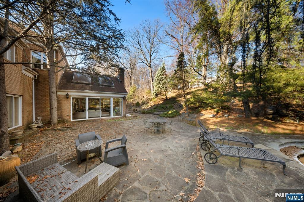 12 E Saddle River Road, Saddle River, NJ 07458 Listing Photo  37