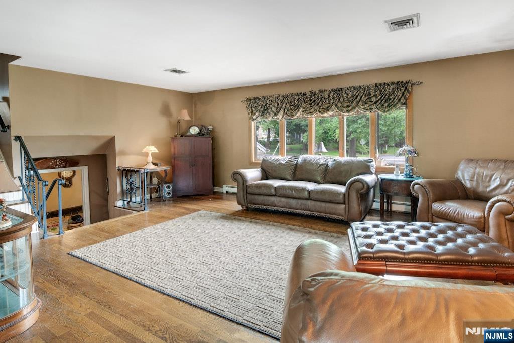 185 Ratzer Road