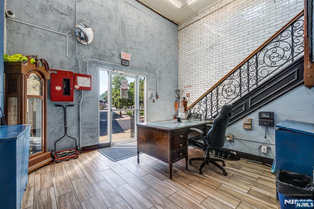 31 Van Houten, Paterson, NJ 07505 Listing Photo  12