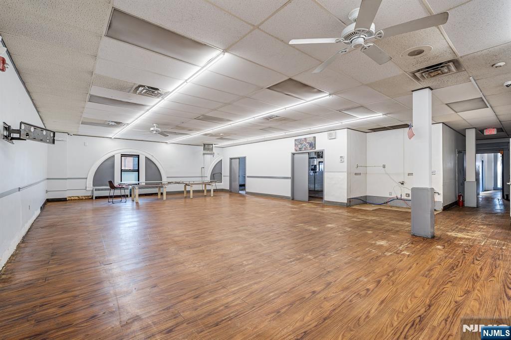 31 Van Houten, Paterson, NJ 07505 Listing Photo  16