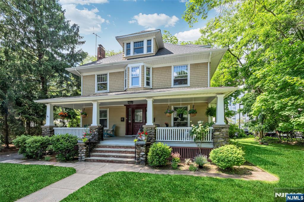 34 Washington, #2nd Floor, Ridgewood, NJ 07450 Listing Photo  0