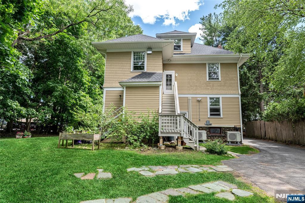 34 Washington, #2nd Floor, Ridgewood, NJ 07450 Listing Photo  16