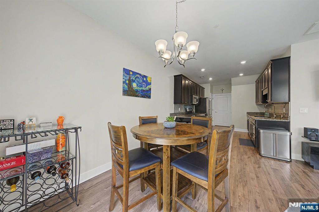 411 Parkview Lane - Photo 5