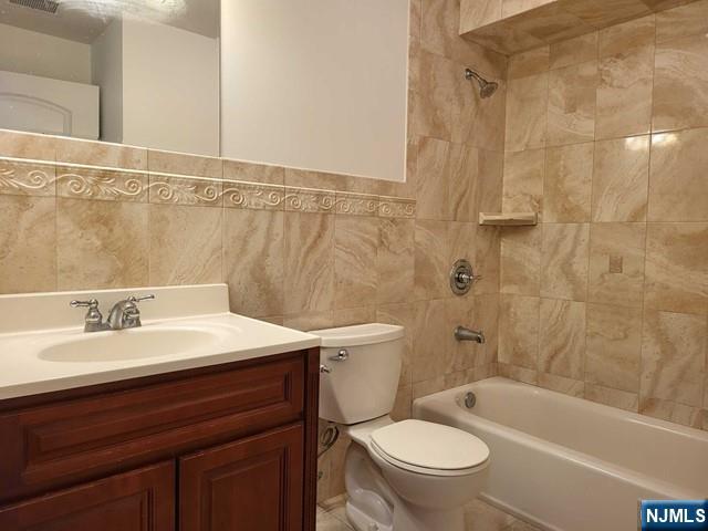 2160 Hoyt, #2A, Fort Lee, NJ 07024 Listing Photo  5