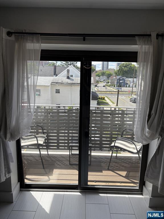 281 Park Street 2L - Photo 5