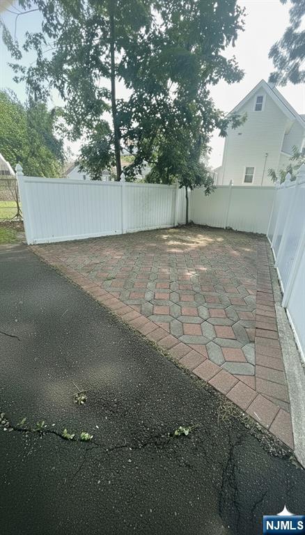 Homes for sale in Lyndhurst, NJ | 34 Kearney St, Lyndhurst, NJ 07071 | MLS# 26020482