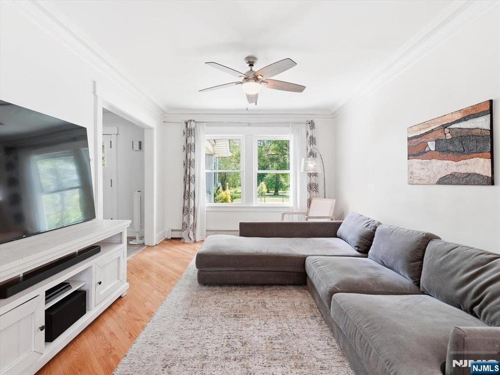 122 Glenwood Avenue - Photo 3