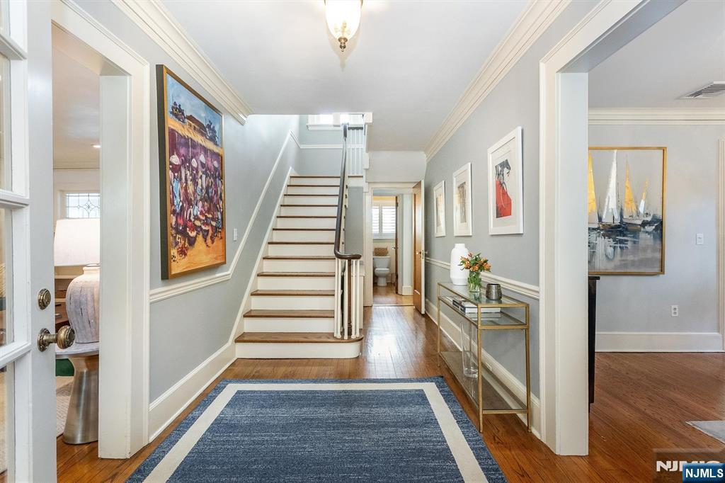 242 Forest Avenue - Photo 5