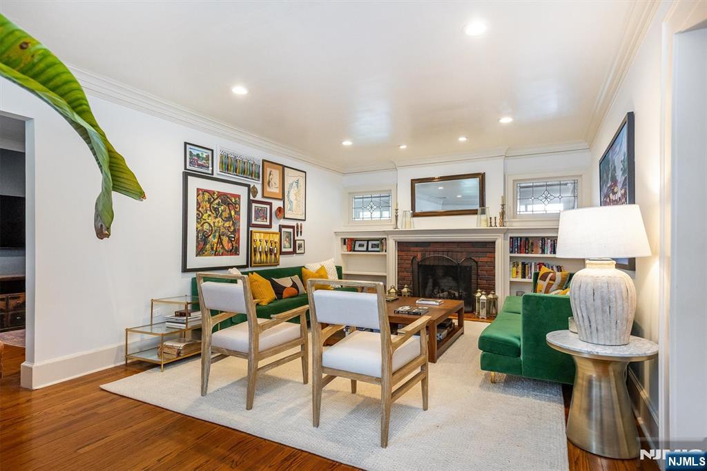 242 Forest Avenue - Photo 10