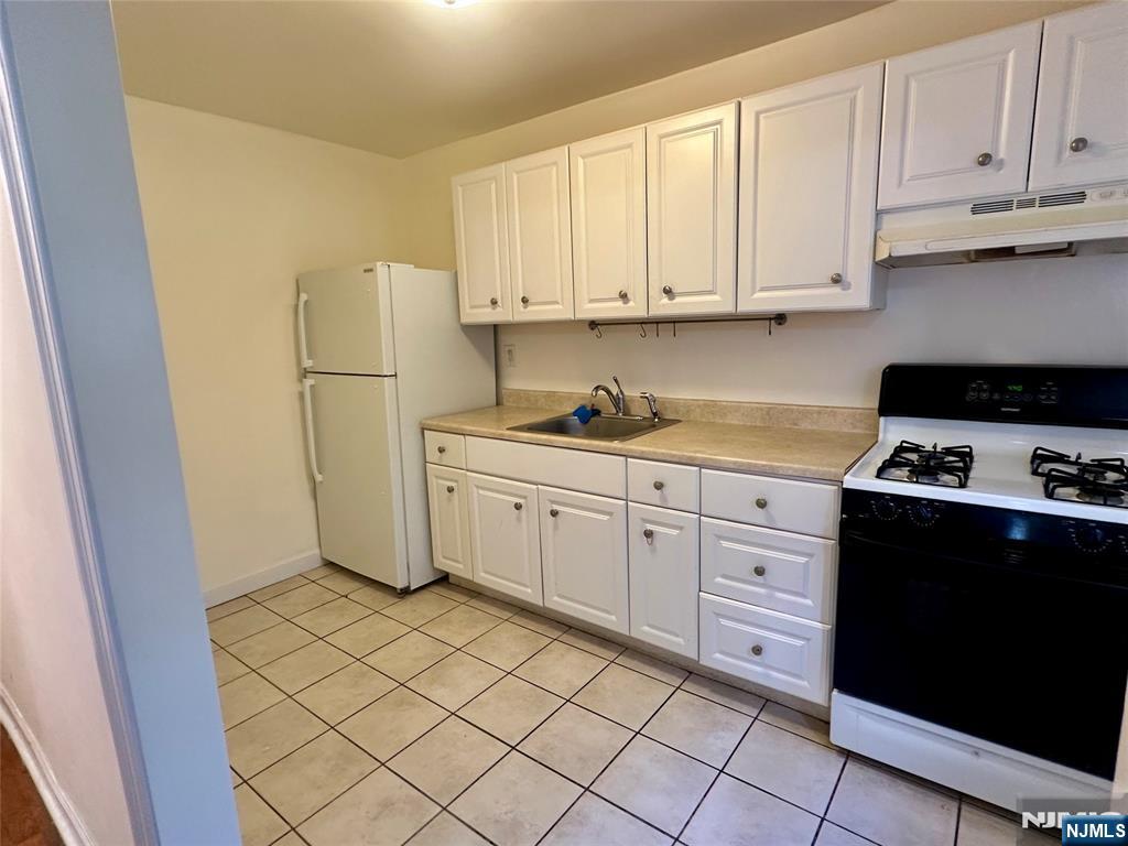 2329 Hudson, #B15, Fort Lee, NJ 07024 Listing Photo  5
