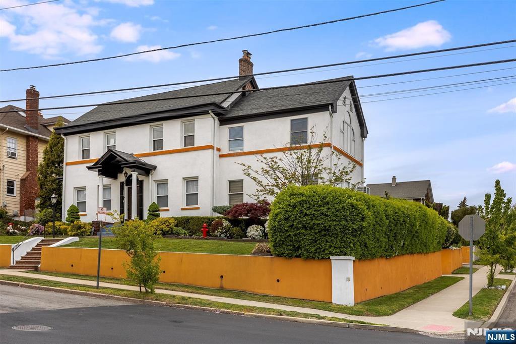 200 Washington Avenue - Photo 3