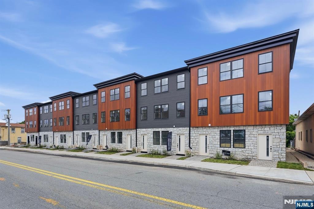 91 Union Street 9A - Photo 1