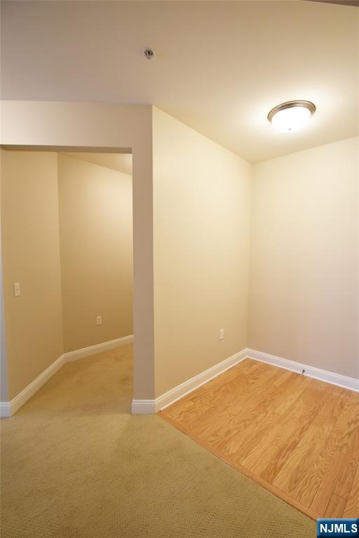 2312 Ramapo Court - Photo 3
