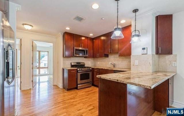 17 Meadow Road 302 - Photo 1