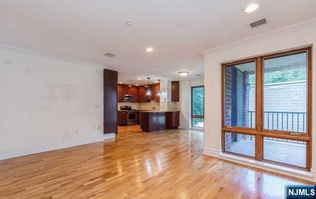 17 Meadow Road 302 - Photo 4