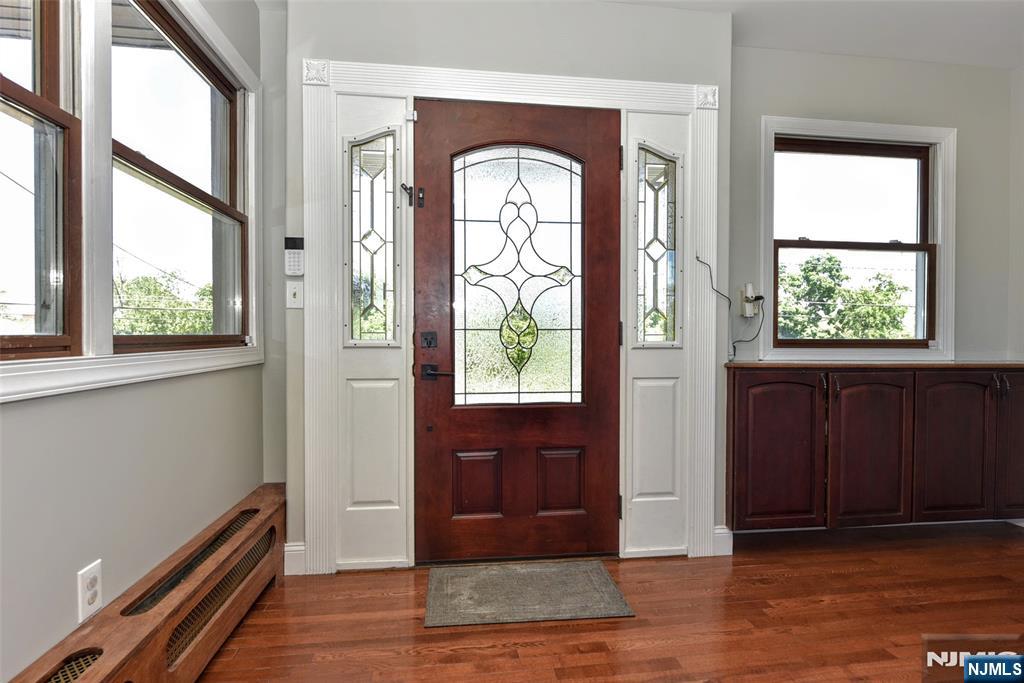 27 Joan Street - Photo 4
