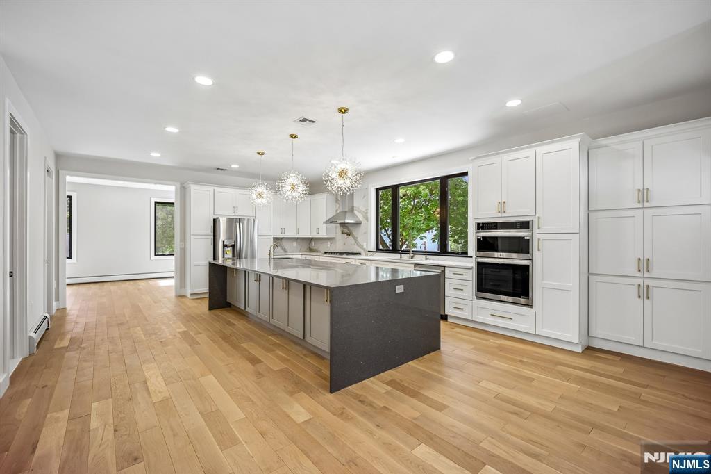 33 Lincoln Avenue - Photo 3