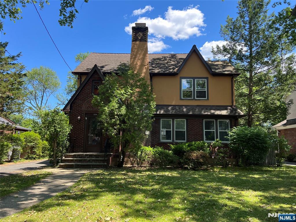 325 Bogert, Ridgewood, NJ 07450 Listing Photo  1