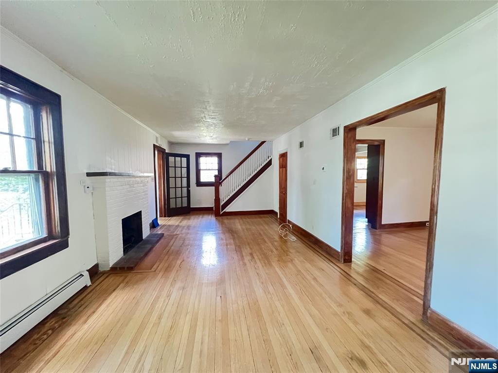 325 Bogert, Ridgewood, NJ 07450 Listing Photo  11