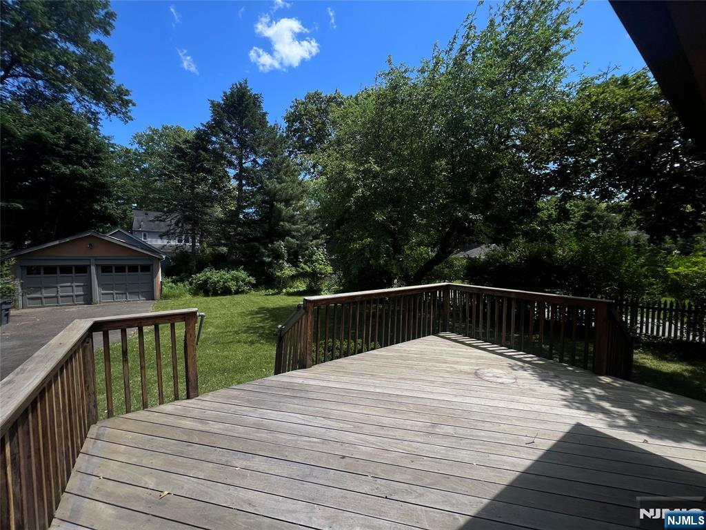 325 Bogert, Ridgewood, NJ 07450 Listing Photo  15