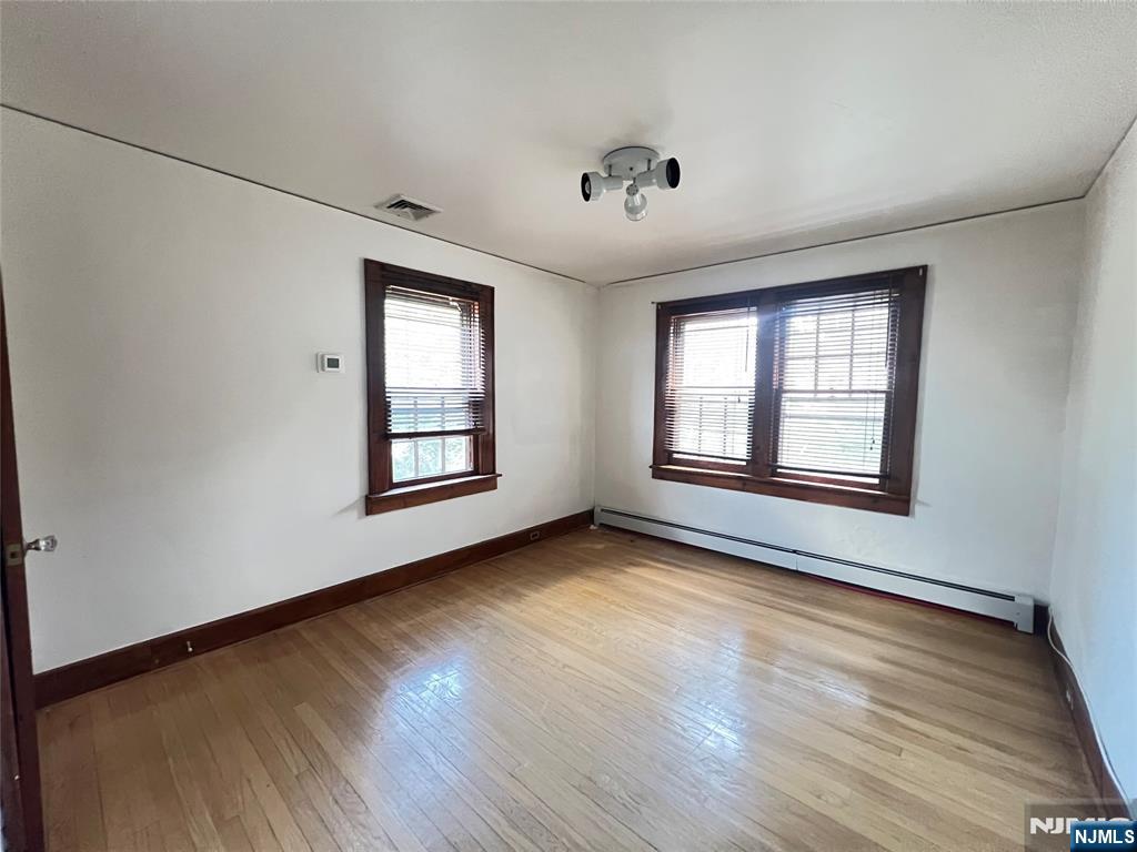 325 Bogert, Ridgewood, NJ 07450 Listing Photo  17