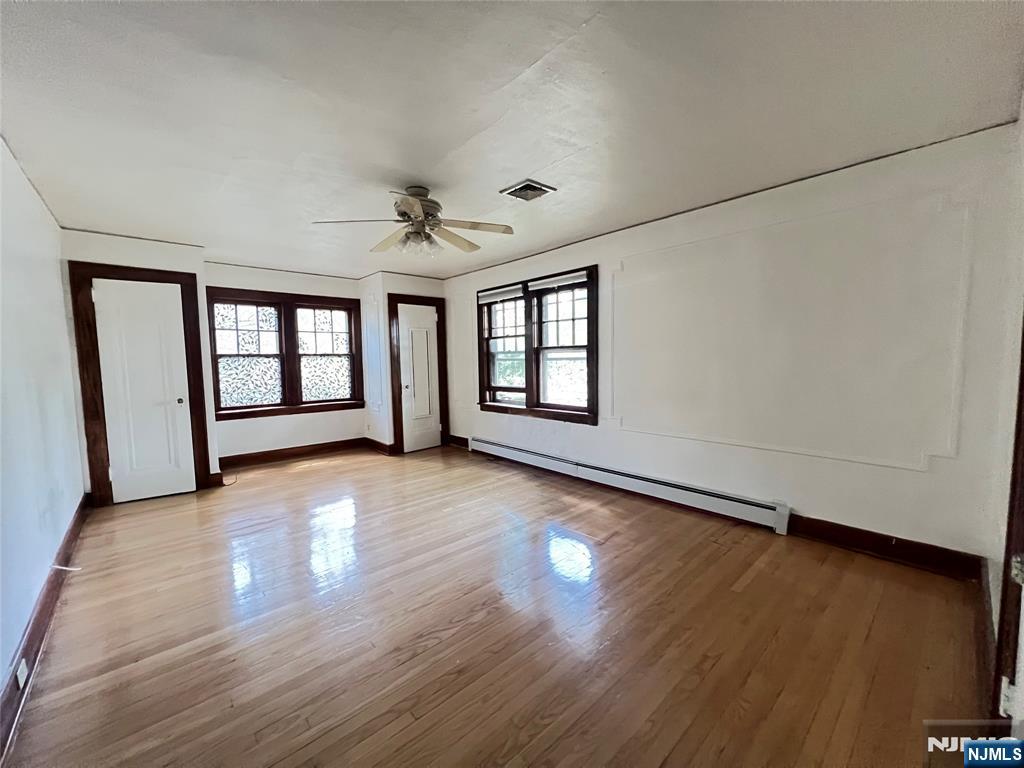 325 Bogert, Ridgewood, NJ 07450 Listing Photo  18