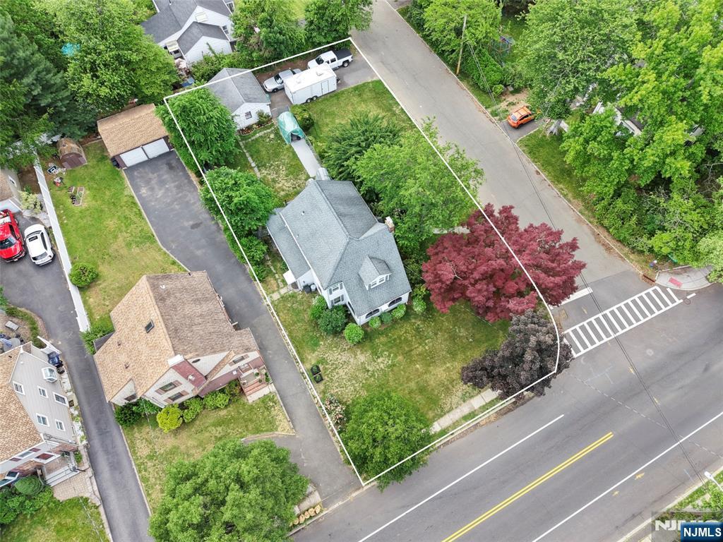 128 Meisel Avenue — photo 13