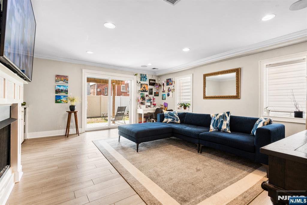 6 Marion Avenue #B — photo 23