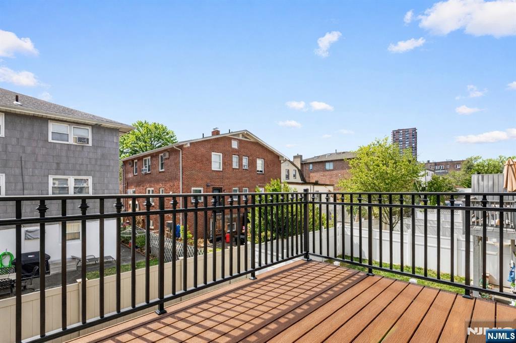 6 Marion Avenue #B — photo 27