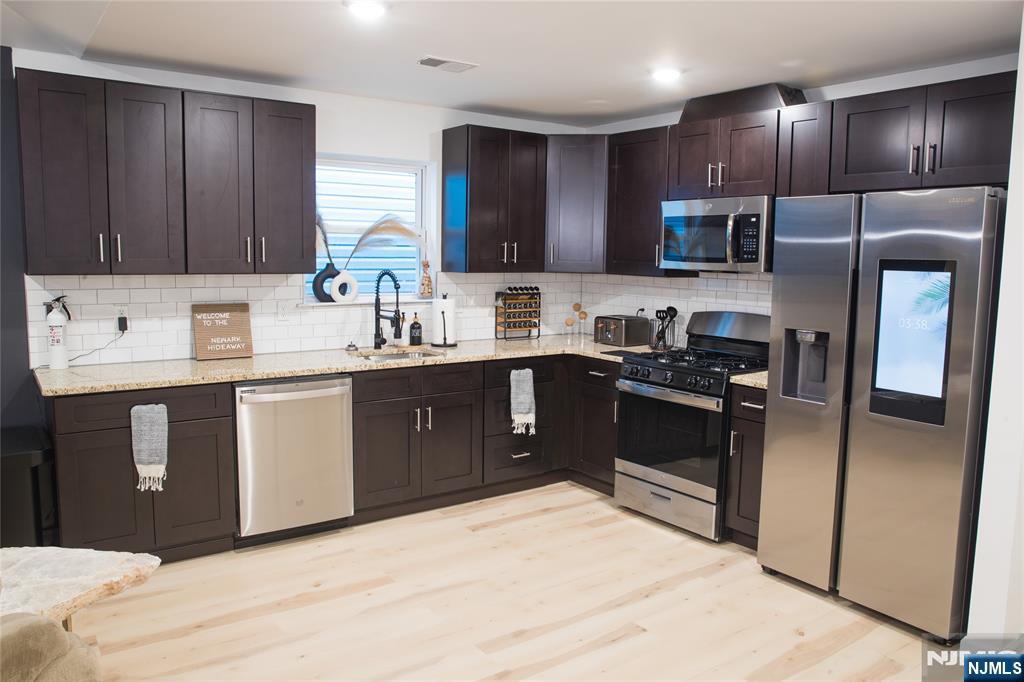 67 S 13th Street - Photo 3