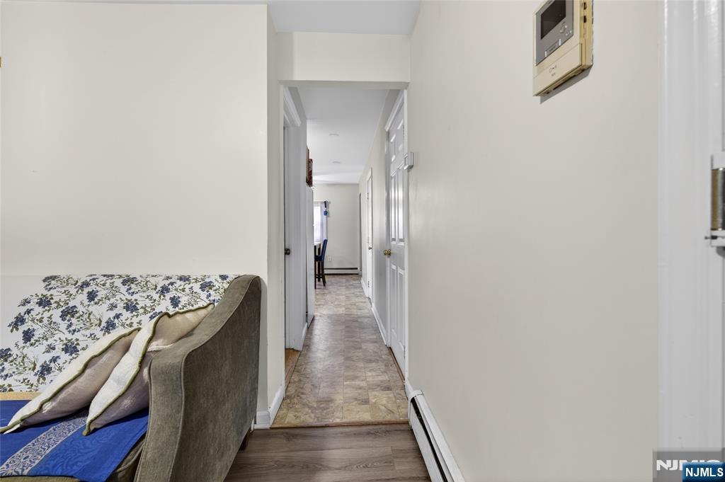 131 Paterson Avenue 2 - Photo 4